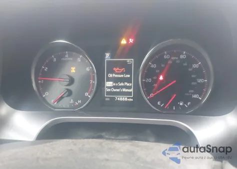 2018 Toyota Rav4 Se z USA, uszkodzony, nr VIN JTMJFREV3JJ728726